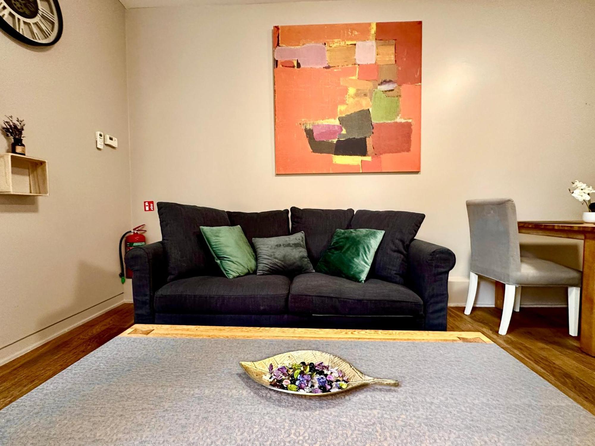 Luxury Suites Castel By Rikas Hotels アントウェルペン エクステリア 写真
