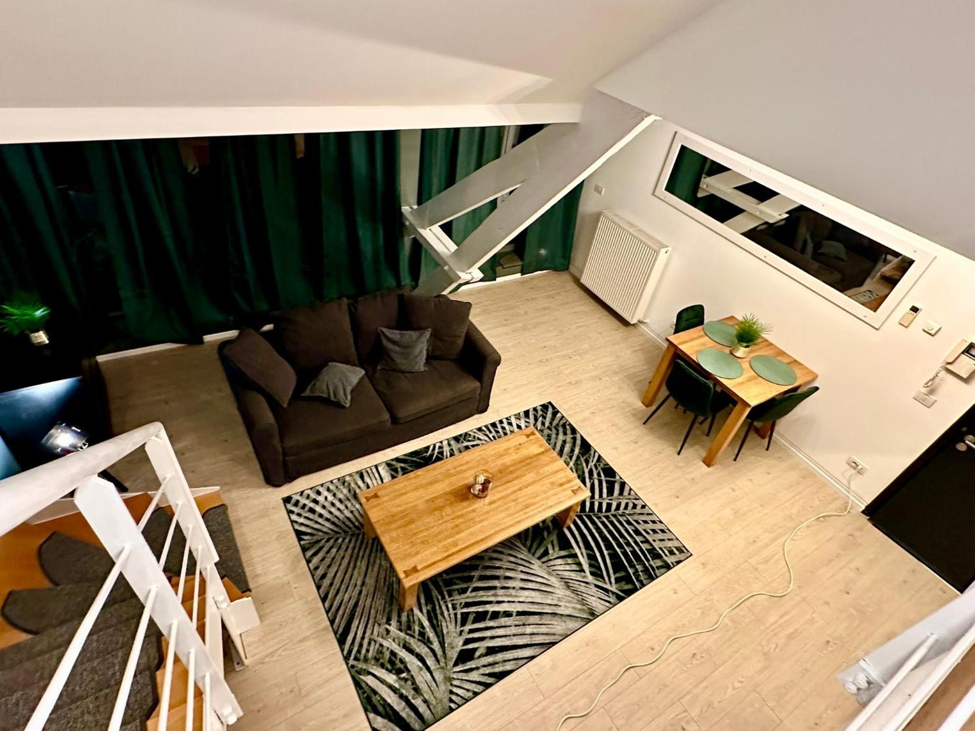 Luxury Suites Castel By Rikas Hotels アントウェルペン エクステリア 写真