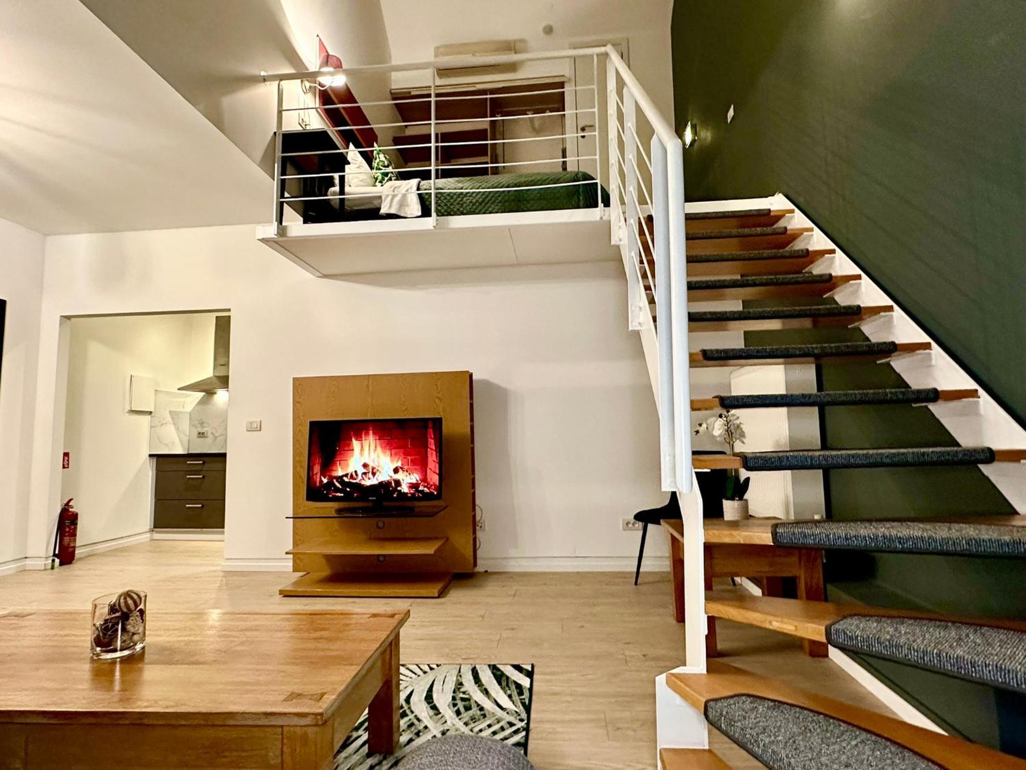 Luxury Suites Castel By Rikas Hotels アントウェルペン エクステリア 写真