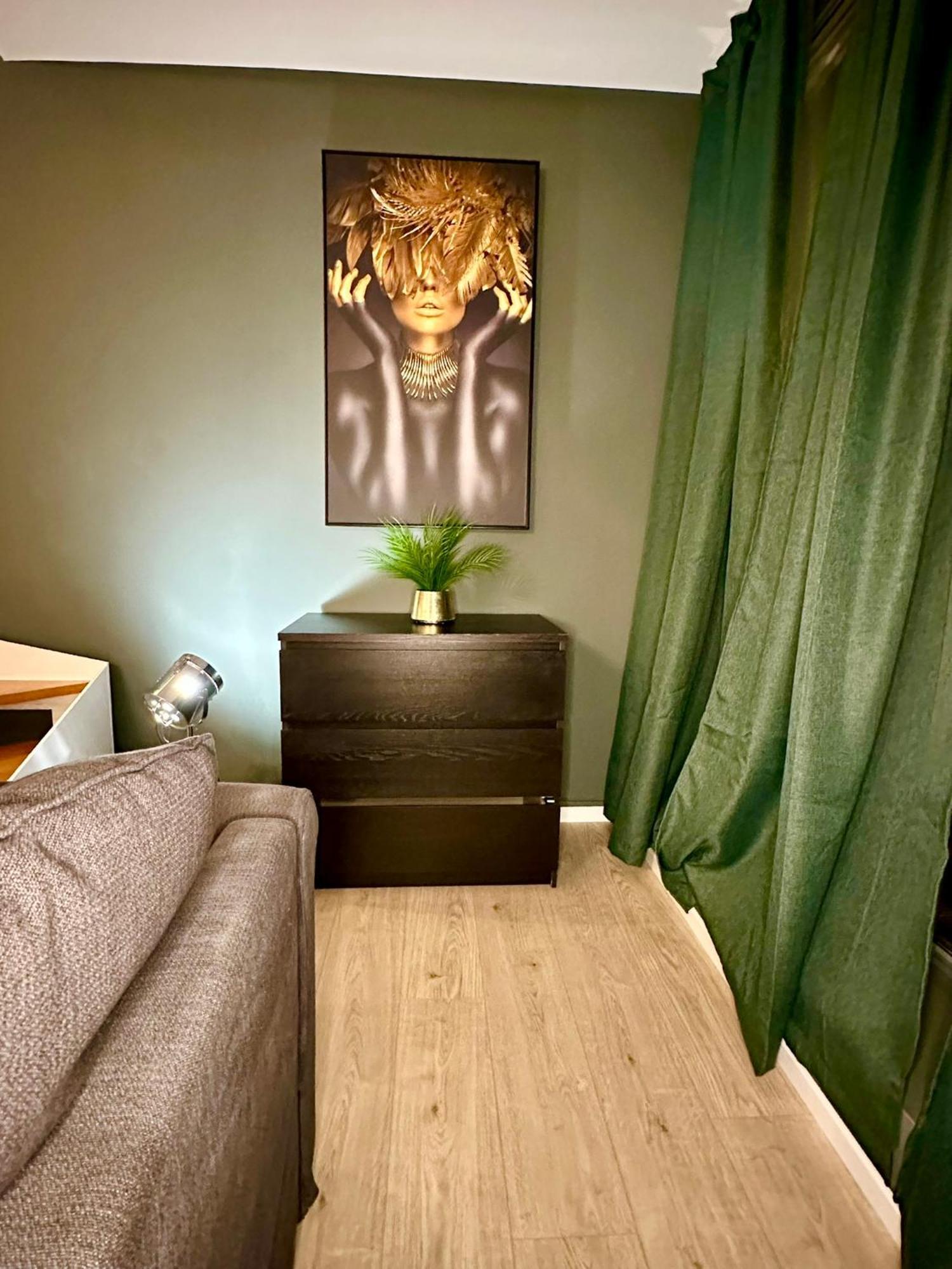 Luxury Suites Castel By Rikas Hotels アントウェルペン エクステリア 写真